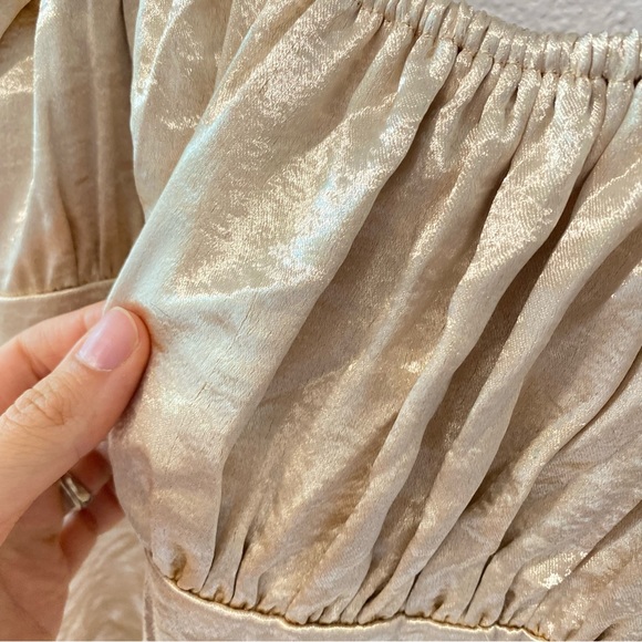 136. MAJORELLE Carla Dress In Metallic Neutral Size M